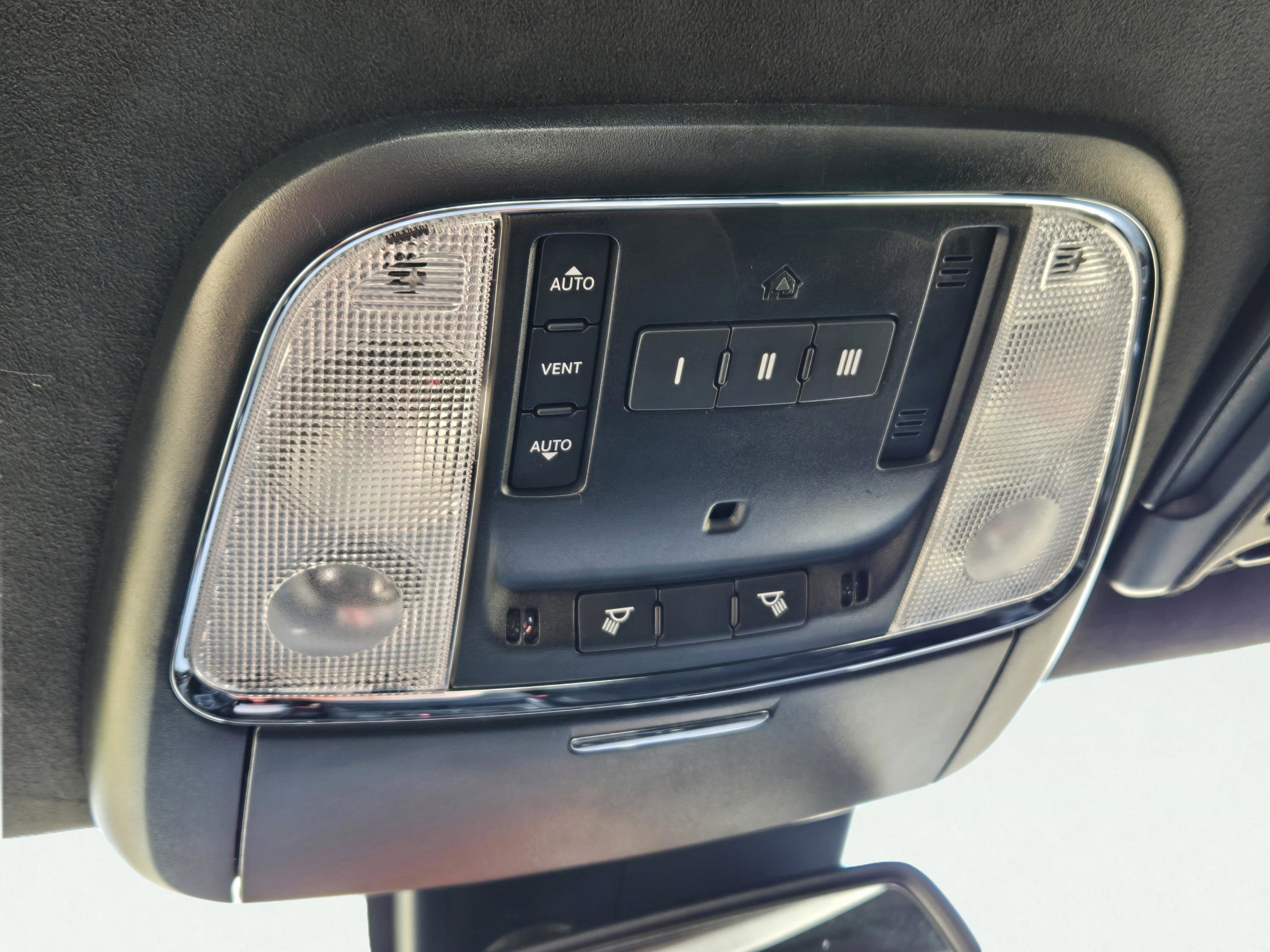 Used 2023 Dodge Charger Scat Pack image 30