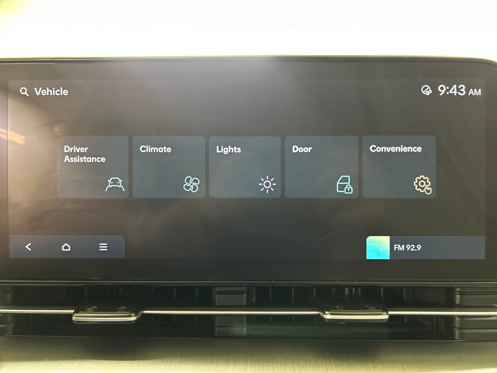 Used 2024 Hyundai Kona SEL FWD image 29