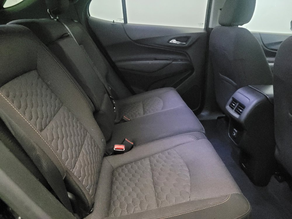 Used 2020 Chevrolet Equinox LT image 19