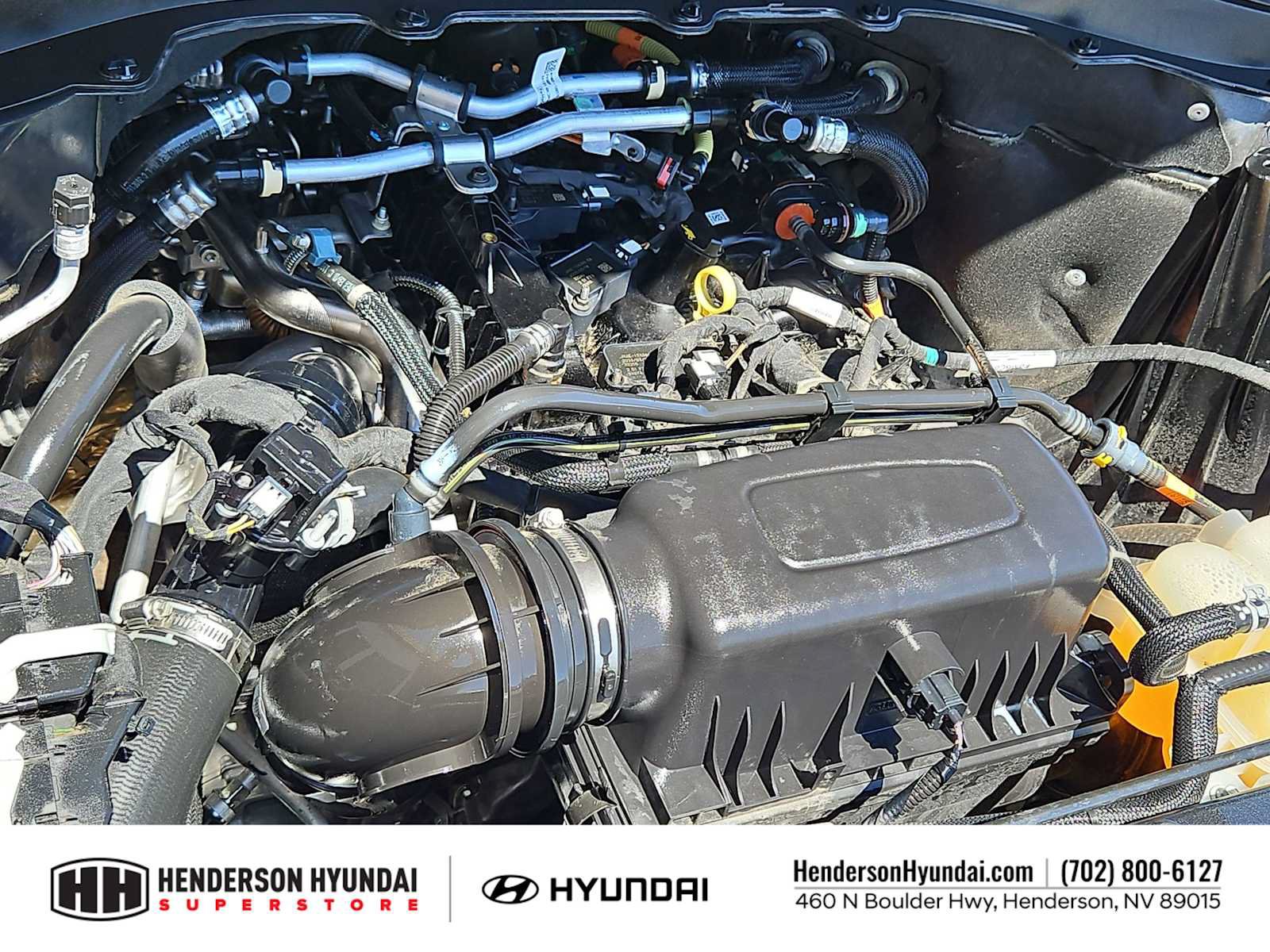 Used 2023 Ford Explorer XLT w/ Equipment Group 202A RWD image 14