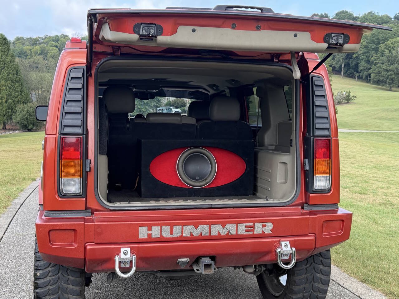 Used 2004 HUMMER H2 w/ Preferred Equipment Group AWD/4WD image 34