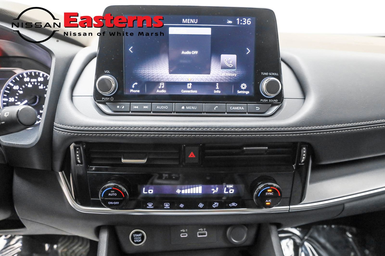 Used 2022 Nissan Rogue SV image 44