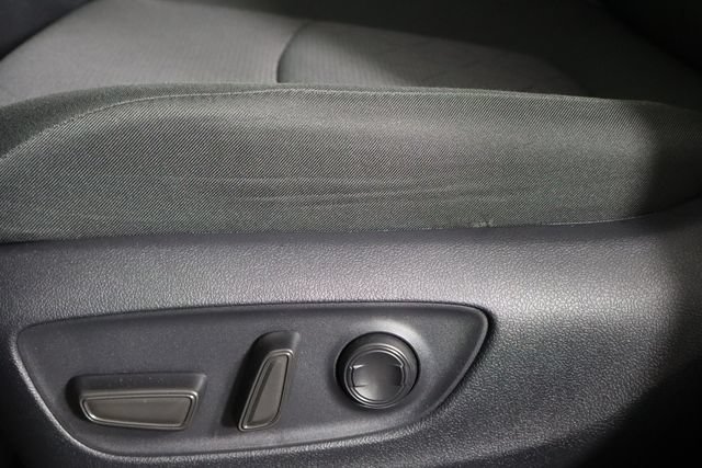 Used 2025 Toyota RAV4 XLE FWD image 20