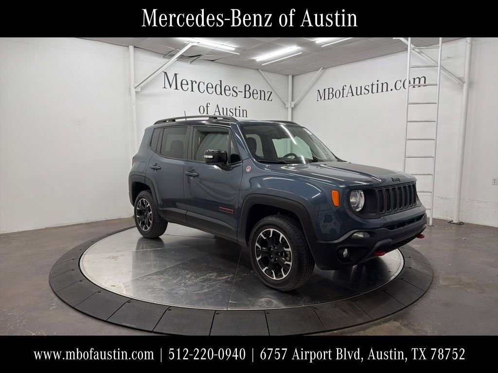 Used 2023 Jeep Renegade Trailhawk w/ Trailhawk Elite Group AWD/4WD image 1
