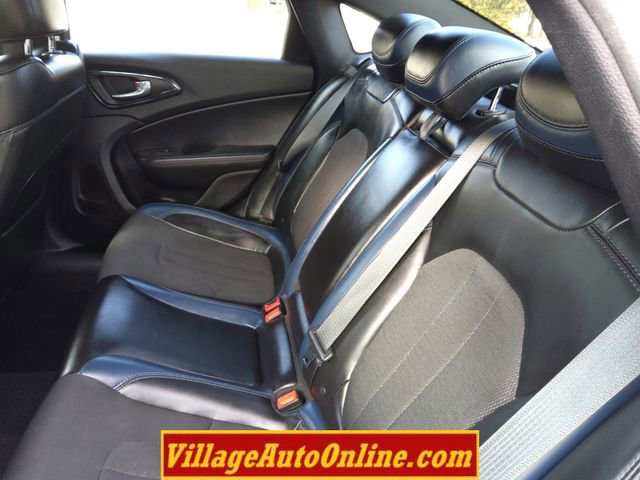 Used 2015 Chrysler 200 S w/ Navigation & Sound Group I image 25