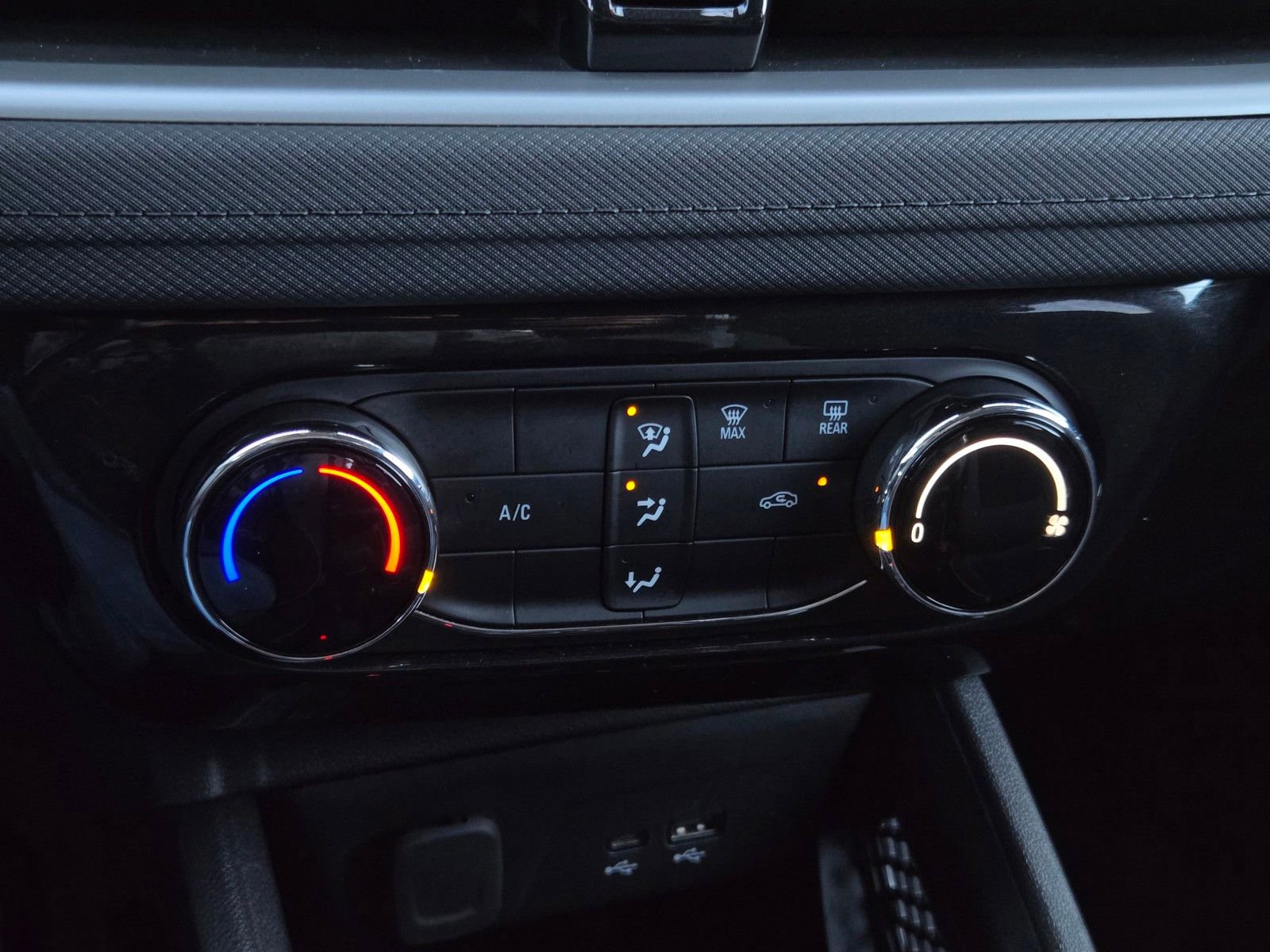 Used 2025 Chevrolet TrailBlazer LT image 18