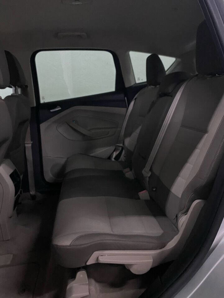 Used 2013 Ford C-MAX SE image 12