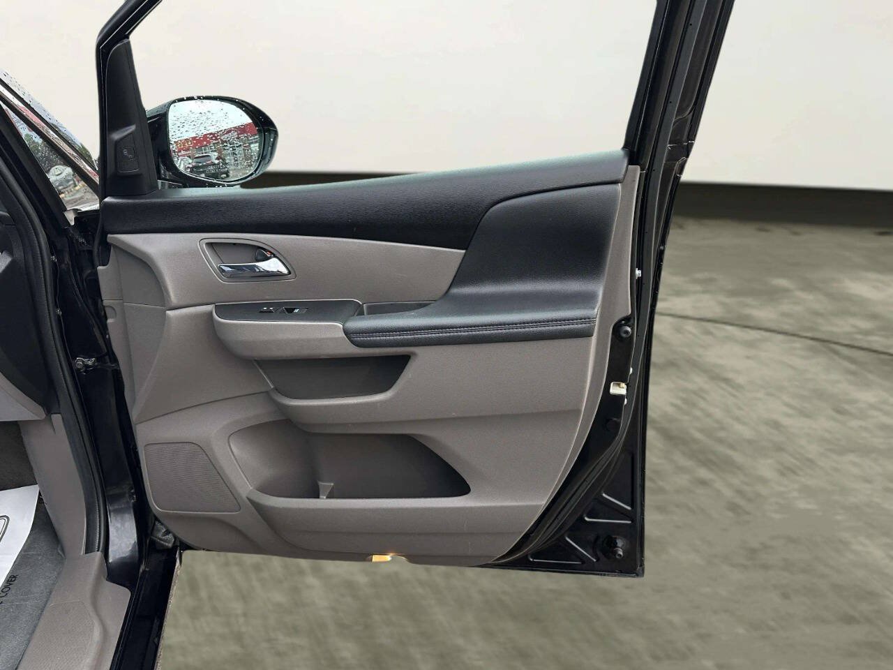Used 2016 Honda Odyssey Touring Elite image 21