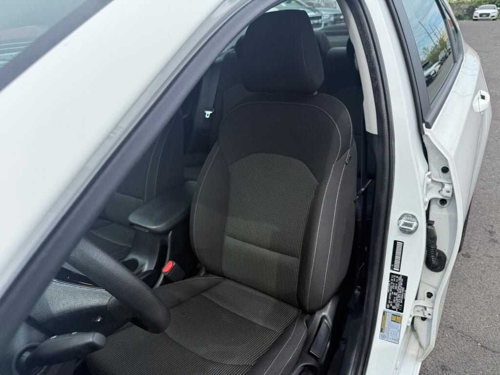 Used 2020 Kia Forte LXS FWD image 10