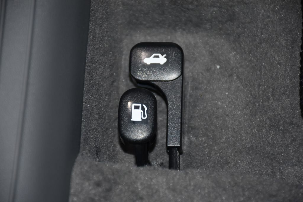 New 2026 Hyundai Elantra Sport image 25