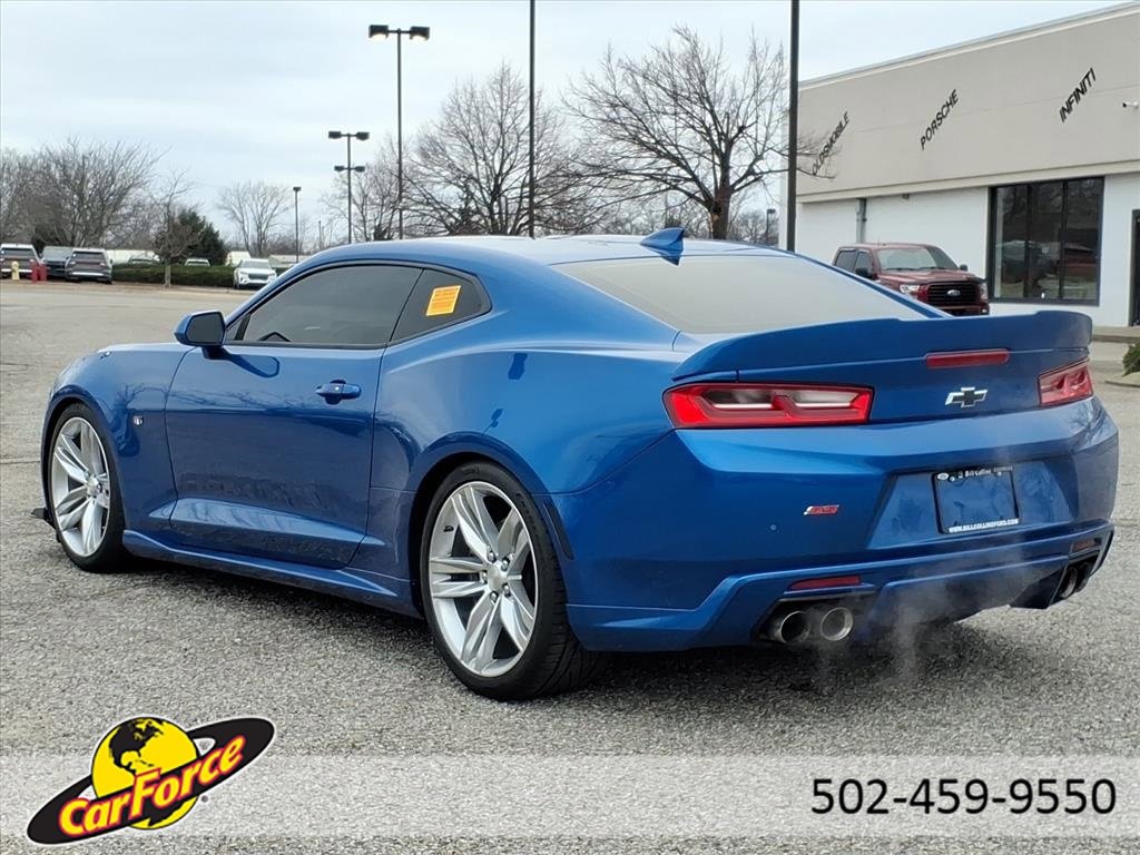 Used 2017 Chevrolet Camaro SS image 3