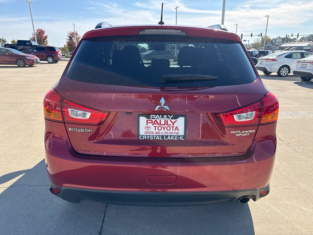 Used 2014 Mitsubishi Outlander Sport SE FWD image 4