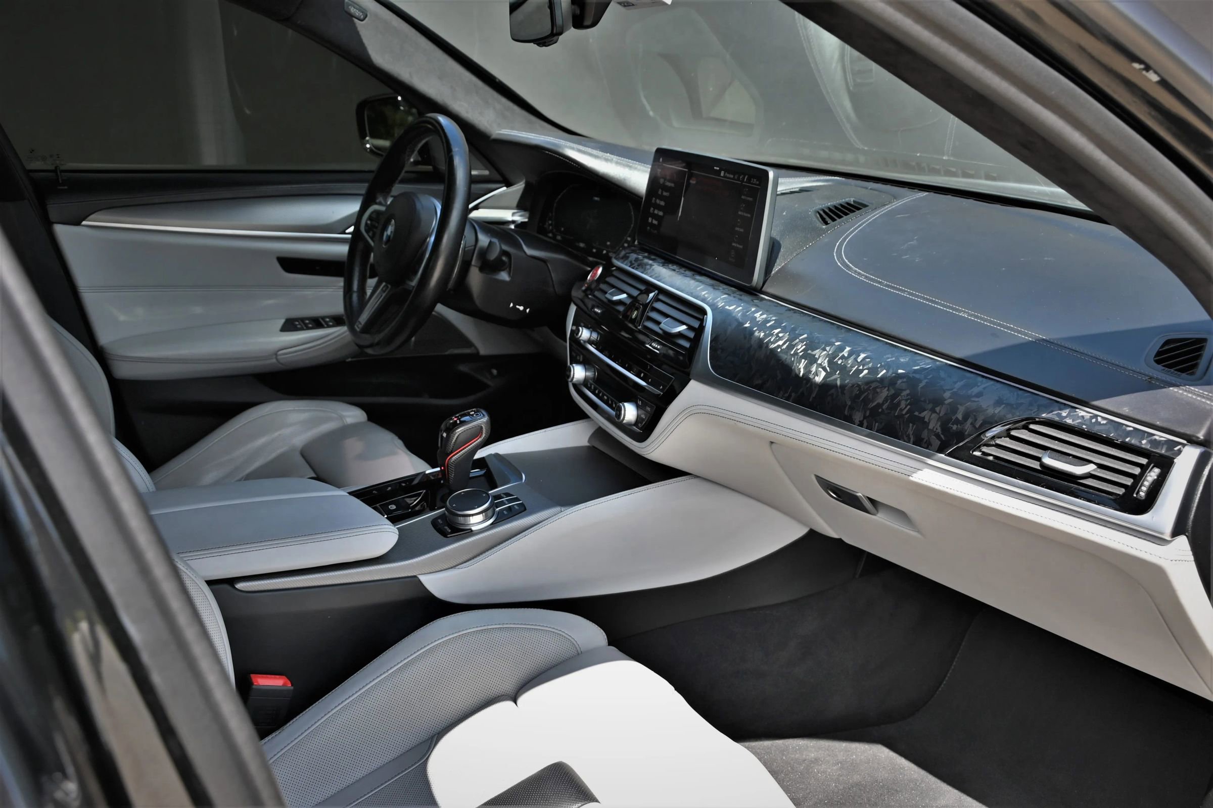 Used 2023 BMW M5 w/ Competition Package image 37