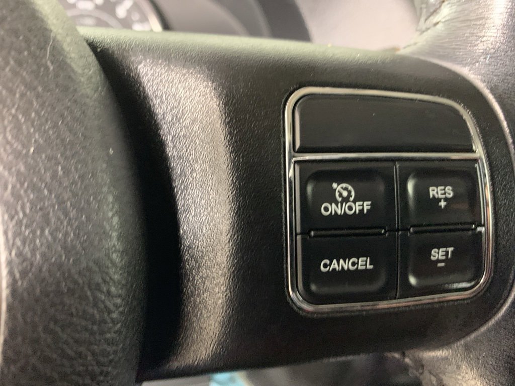 Used 2016 Jeep Wrangler Unlimited Sahara w/ Connectivity Group image 21