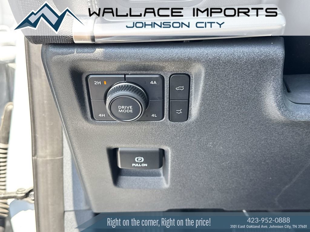 Used 2025 Ford Expedition Platinum AWD/4WD image 33