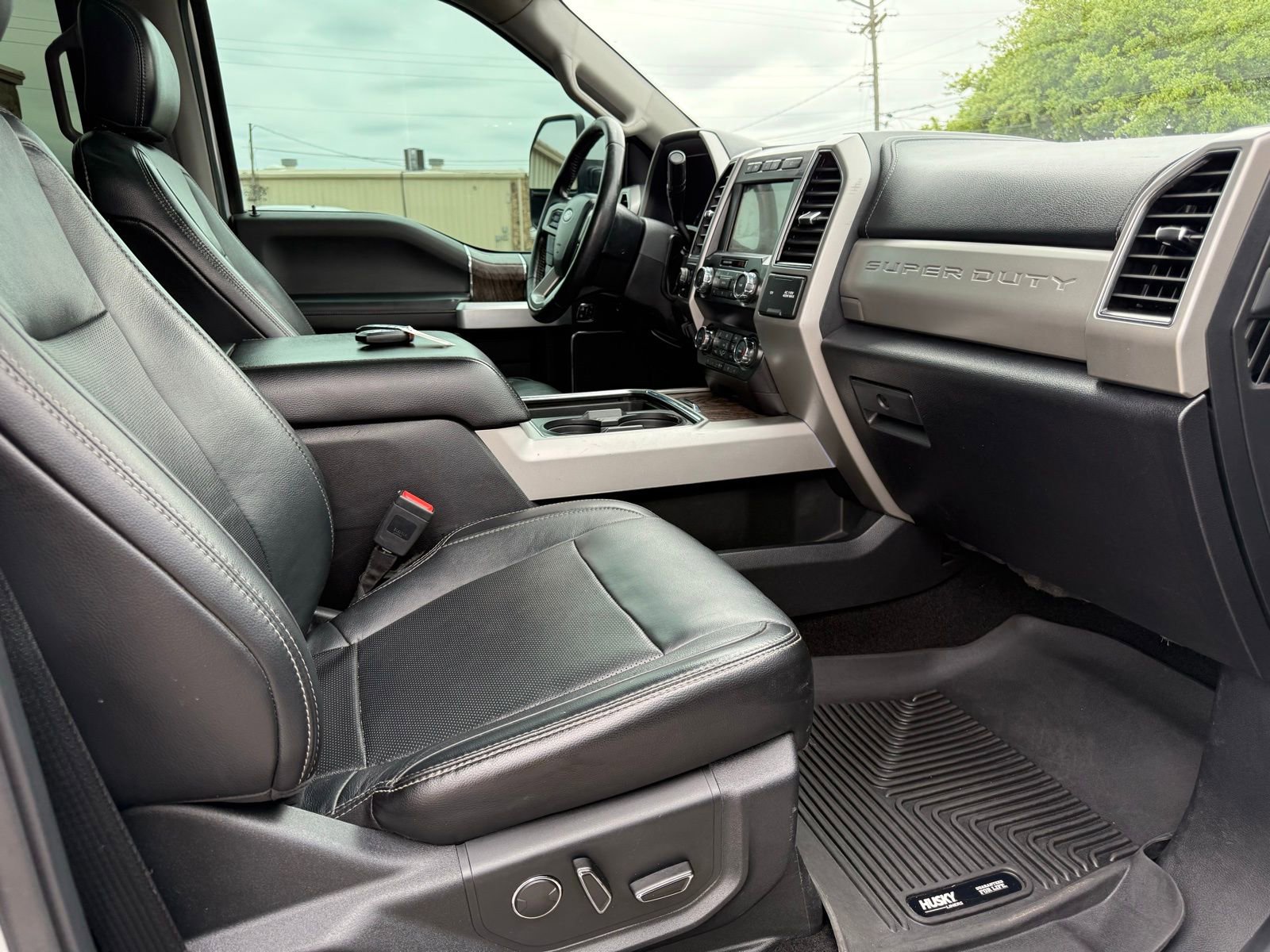 Used 2019 Ford F350 Lariat w/ Lariat Ultimate Package image 14
