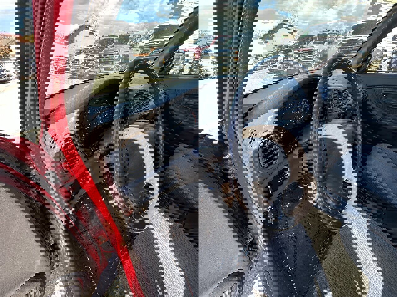 Used 1999 Oldsmobile Intrigue GX FWD image 31