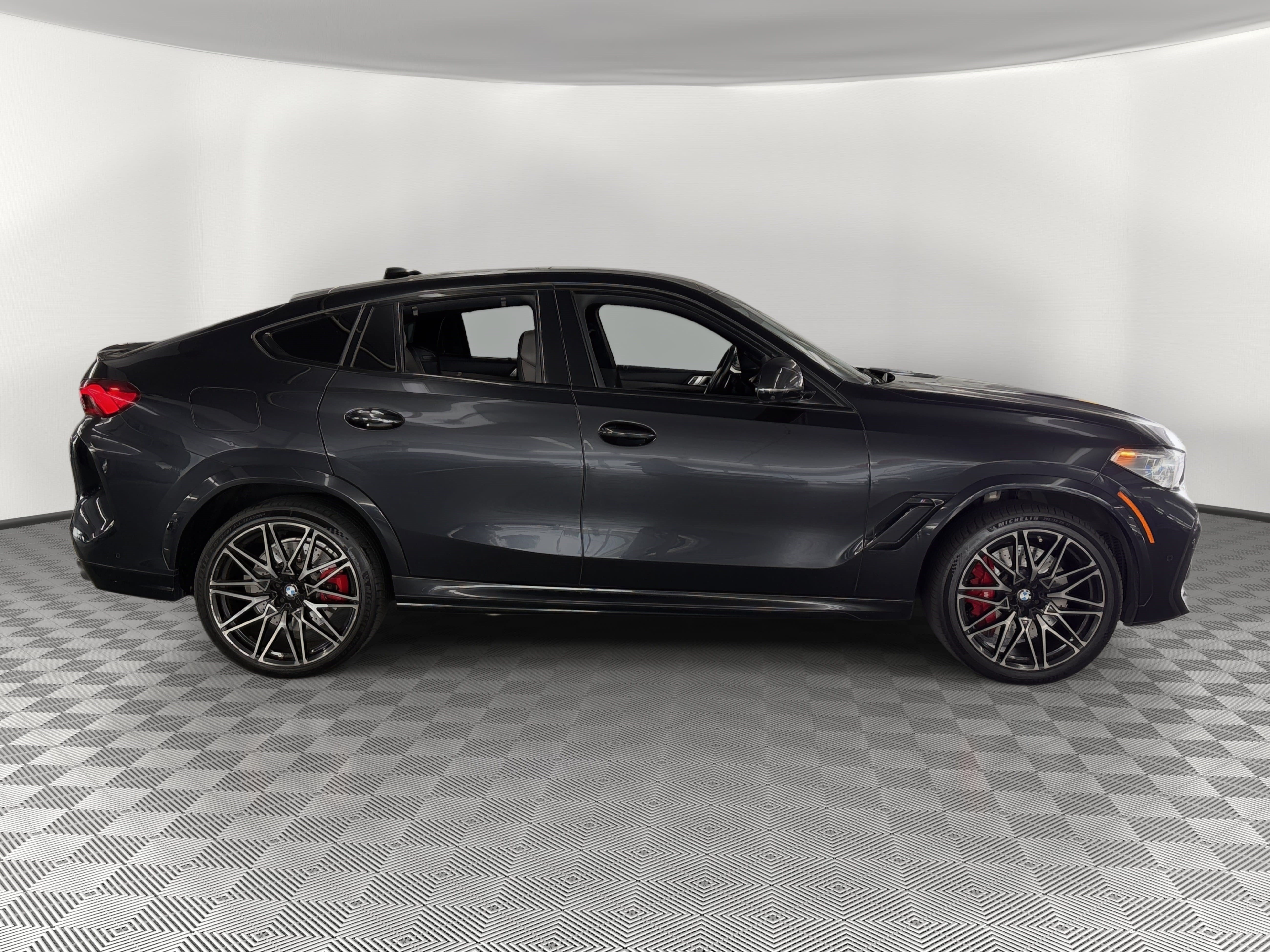 Used 2021 BMW X6 M w/ Competition Package AWD/4WD image 8
