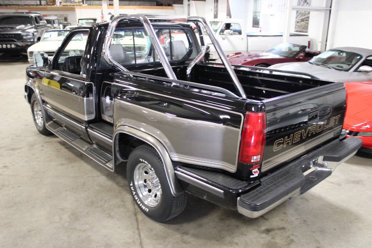 Used 1990 Chevrolet Silverado 1500 2WD Regular Cab image 15