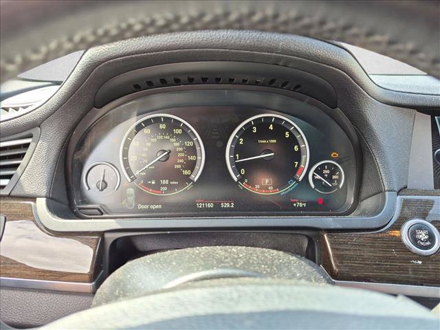 Used 2012 BMW 750i RWD image 9