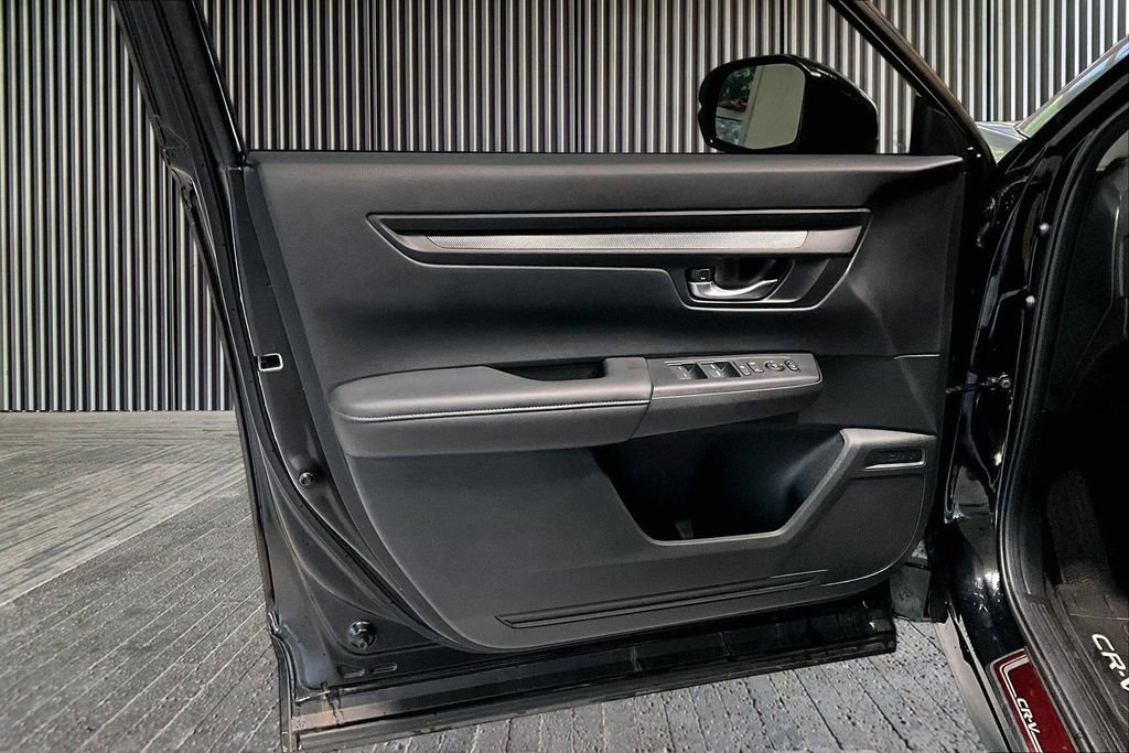 Used 2025 Honda CR-V EX image 22