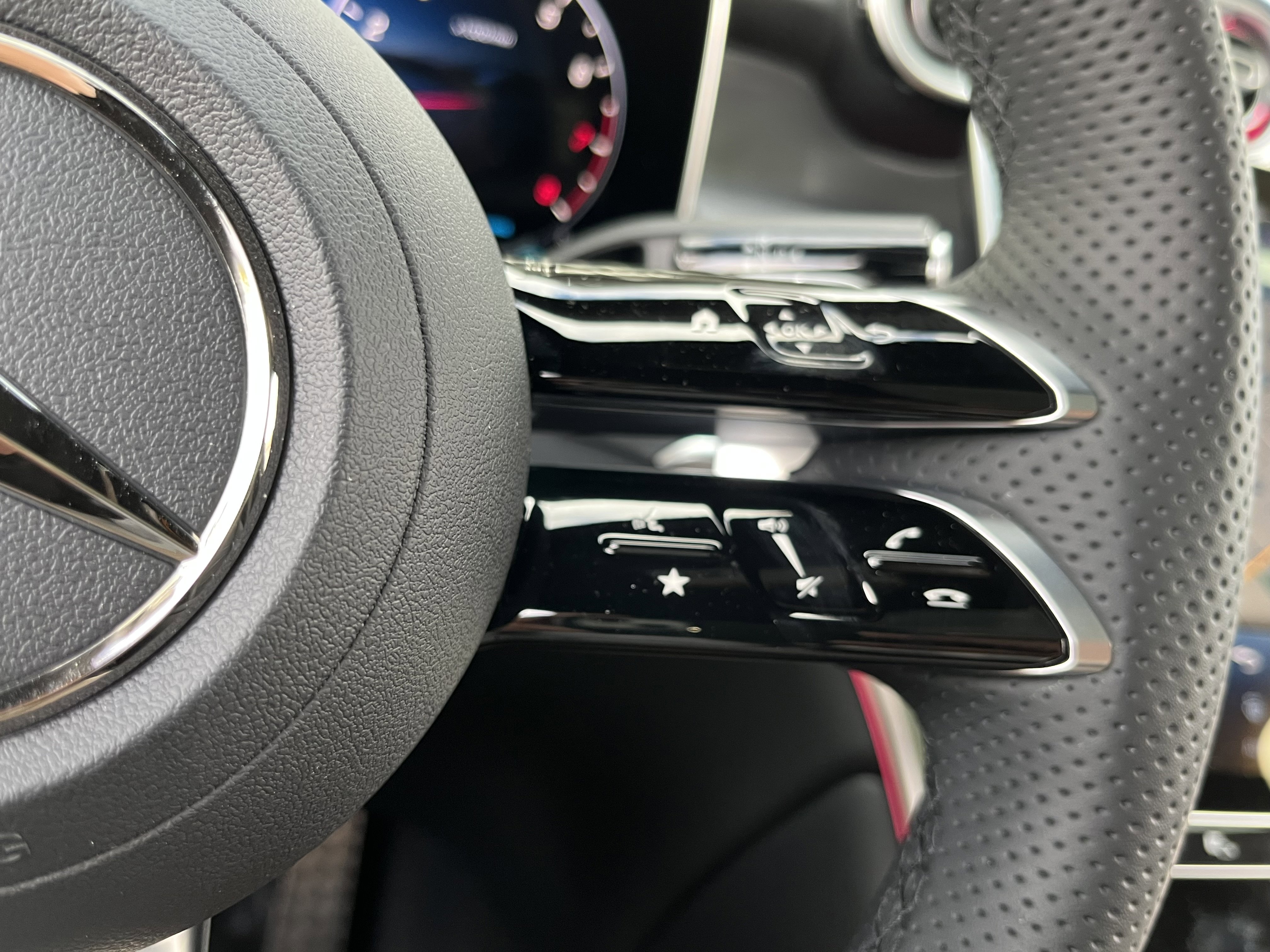 New 2026 Mercedes-Benz GLC 300 4MATIC image 26