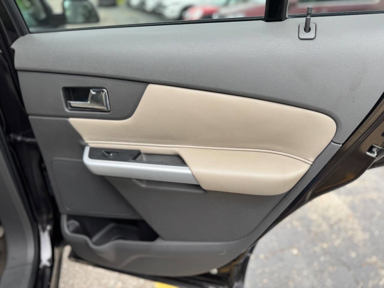 Used 2014 Ford Edge SEL w/ Equipment Group 204A image 17