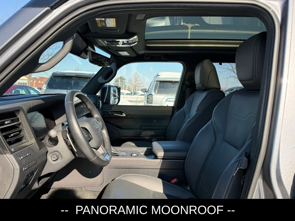 Certified 2024 Lexus GX 550 w/ Accessory Package (2T) image 6