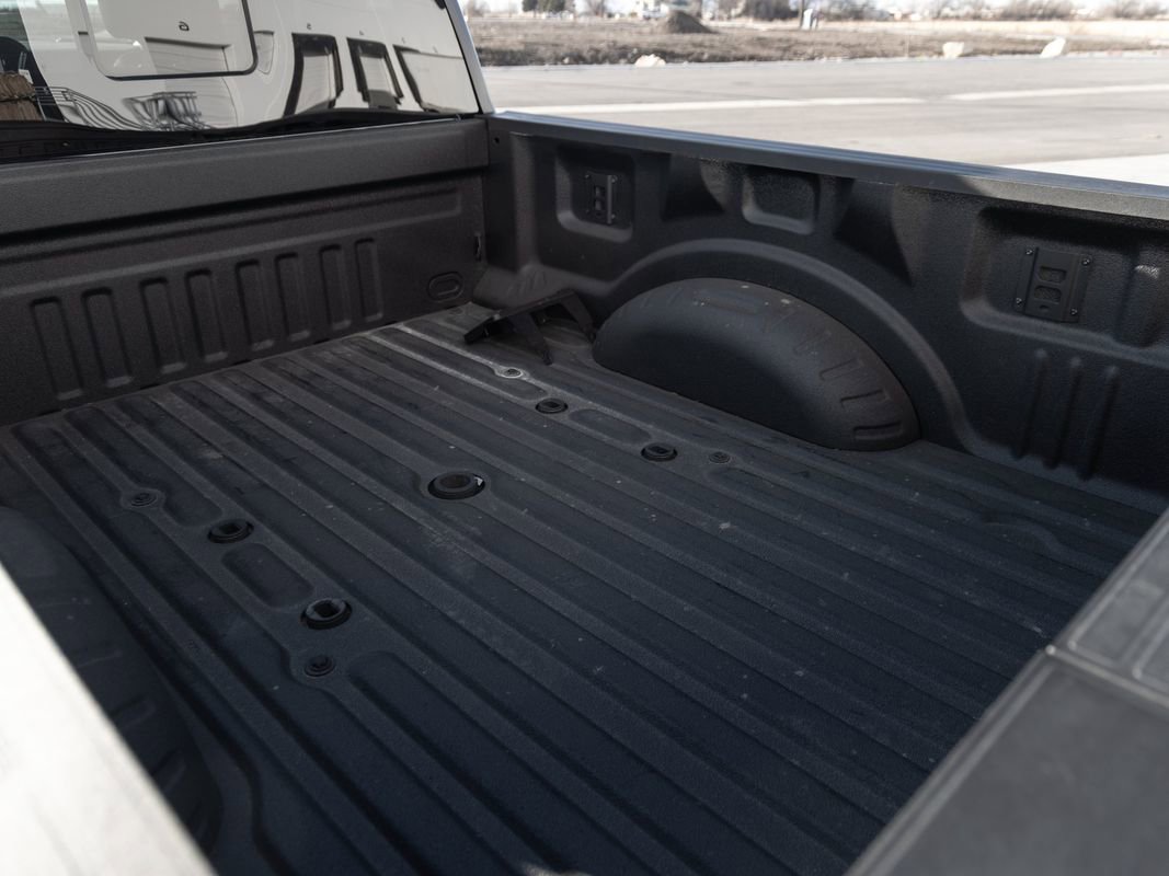 Used 2025 Ford F350 Platinum image 18