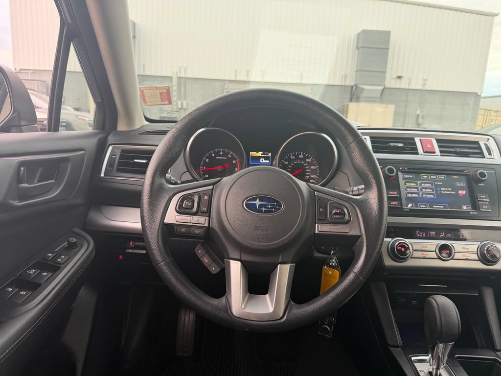 Used 2016 Subaru Outback 2.5i AWD/4WD image 8
