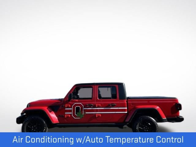 Used 2023 Jeep Gladiator Sport AWD/4WD image 15