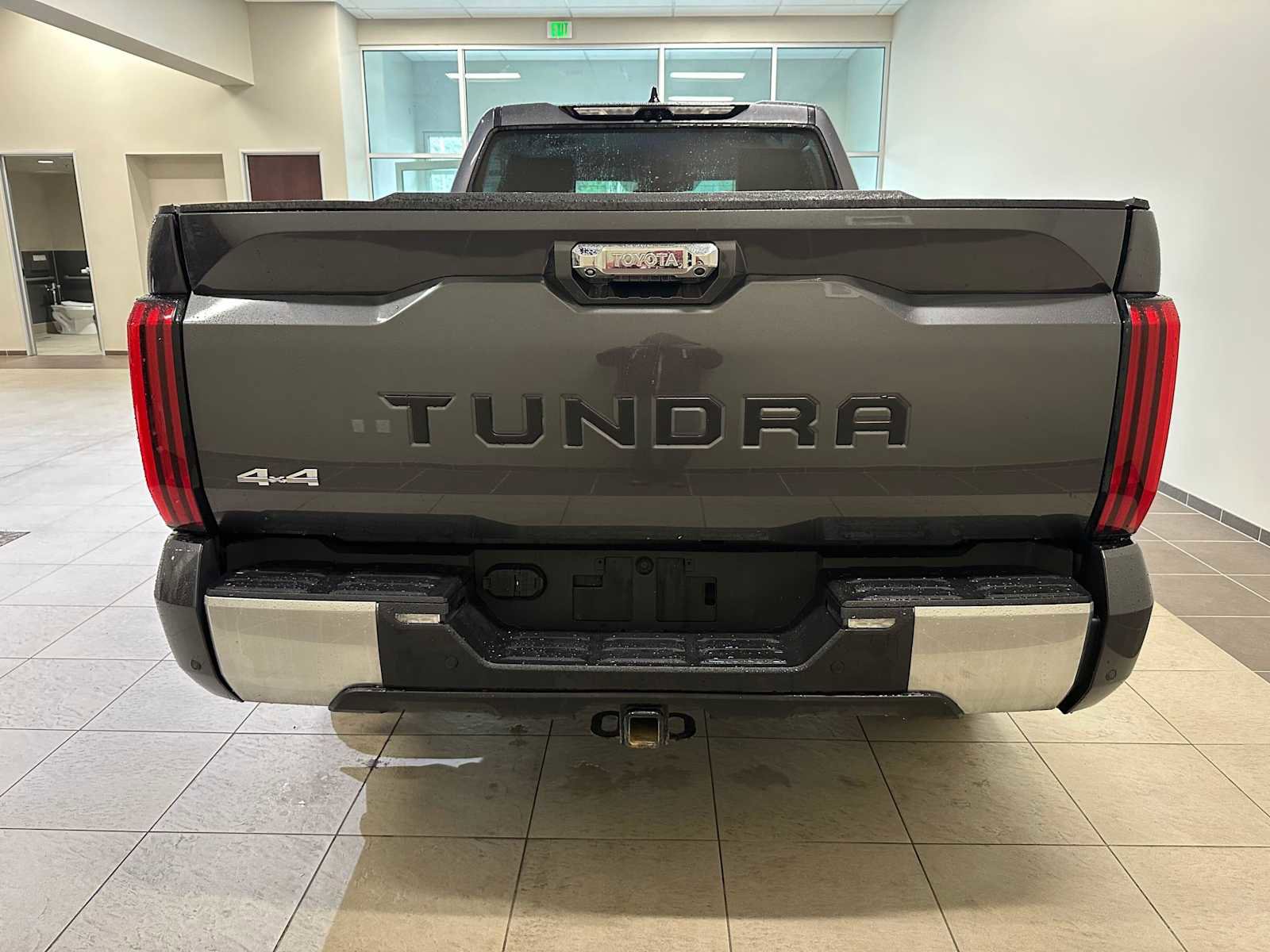 Used 2023 Toyota Tundra Limited w/ TRD Off-Road Package image 5