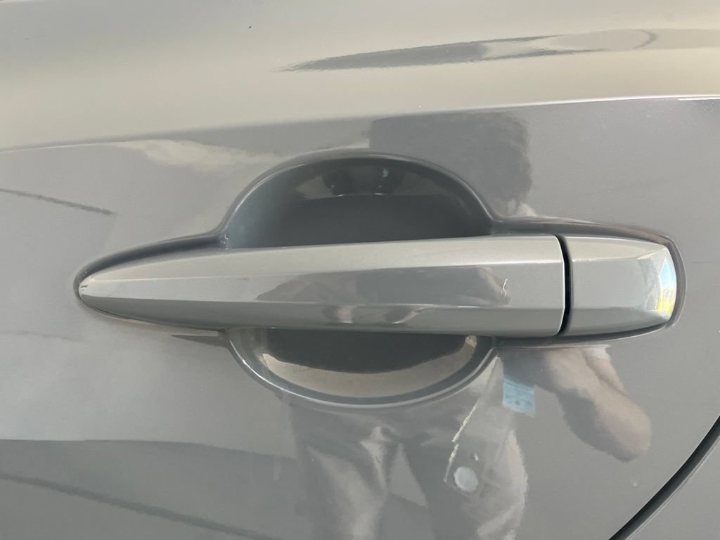 Used 2025 Nissan Sentra SR FWD image 40