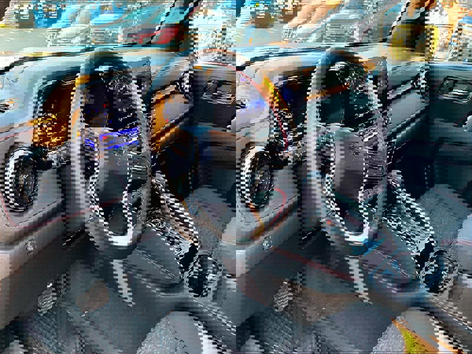 Used 2024 Chevrolet Colorado Z71 w/ Z71 Convenience Package 2 image 8