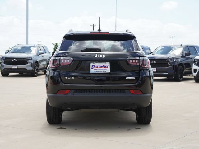 Certified 2023 Jeep Compass Latitude AWD/4WD image 8