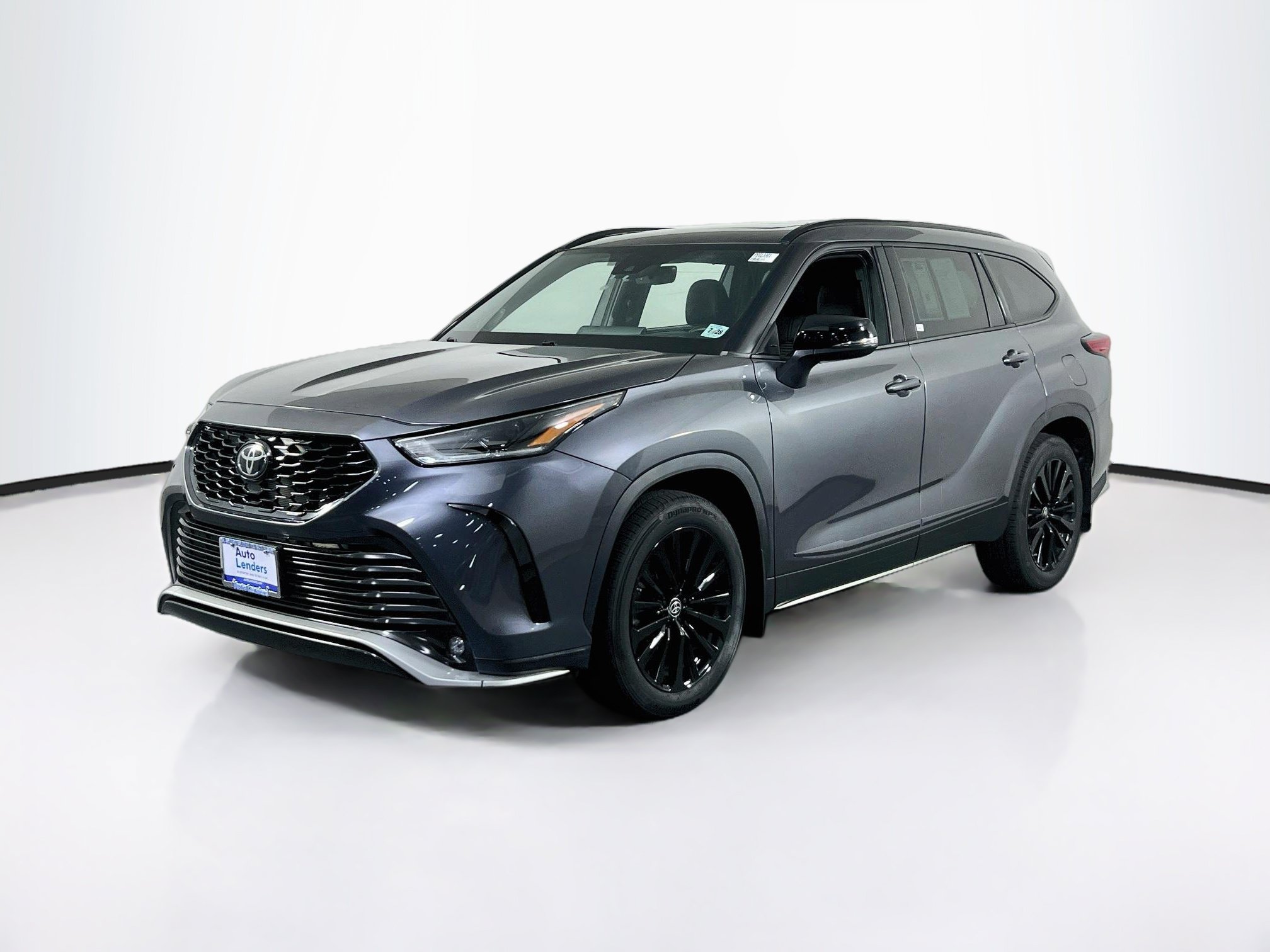 Used 2023 Toyota Highlander XSE