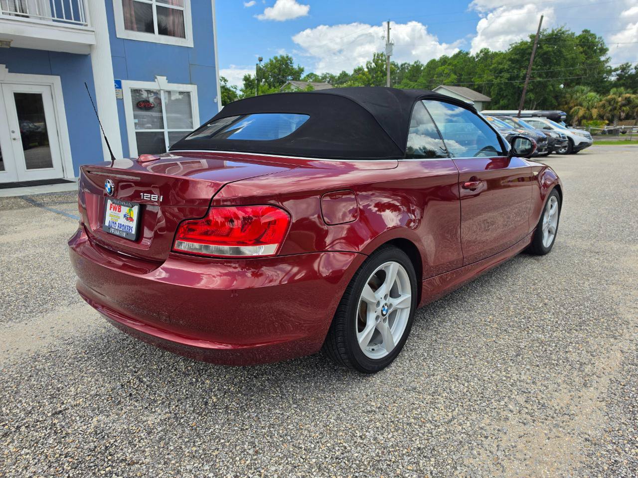 Used 2013 BMW 128i Convertible RWD image 5