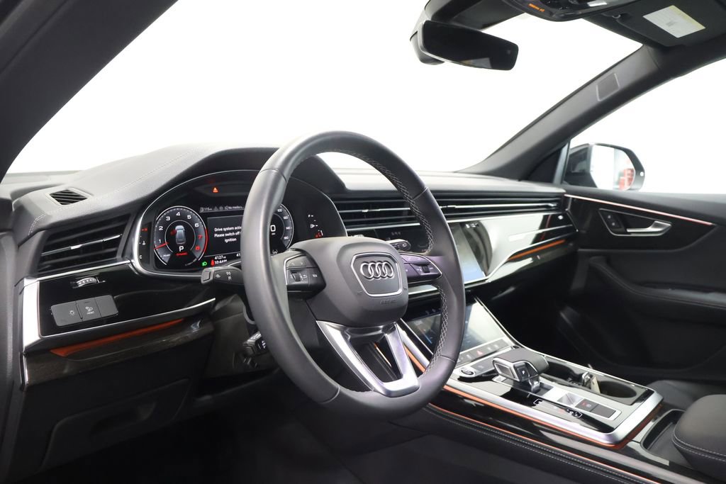 Used 2025 Audi Q8 Premium Plus w/ Premium Plus Package AWD/4WD image 15