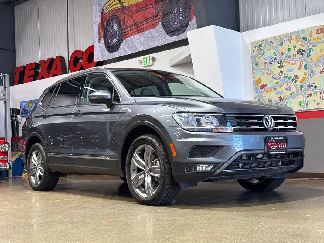 Used 2021 Volkswagen Tiguan SEL AWD/4WD image 43