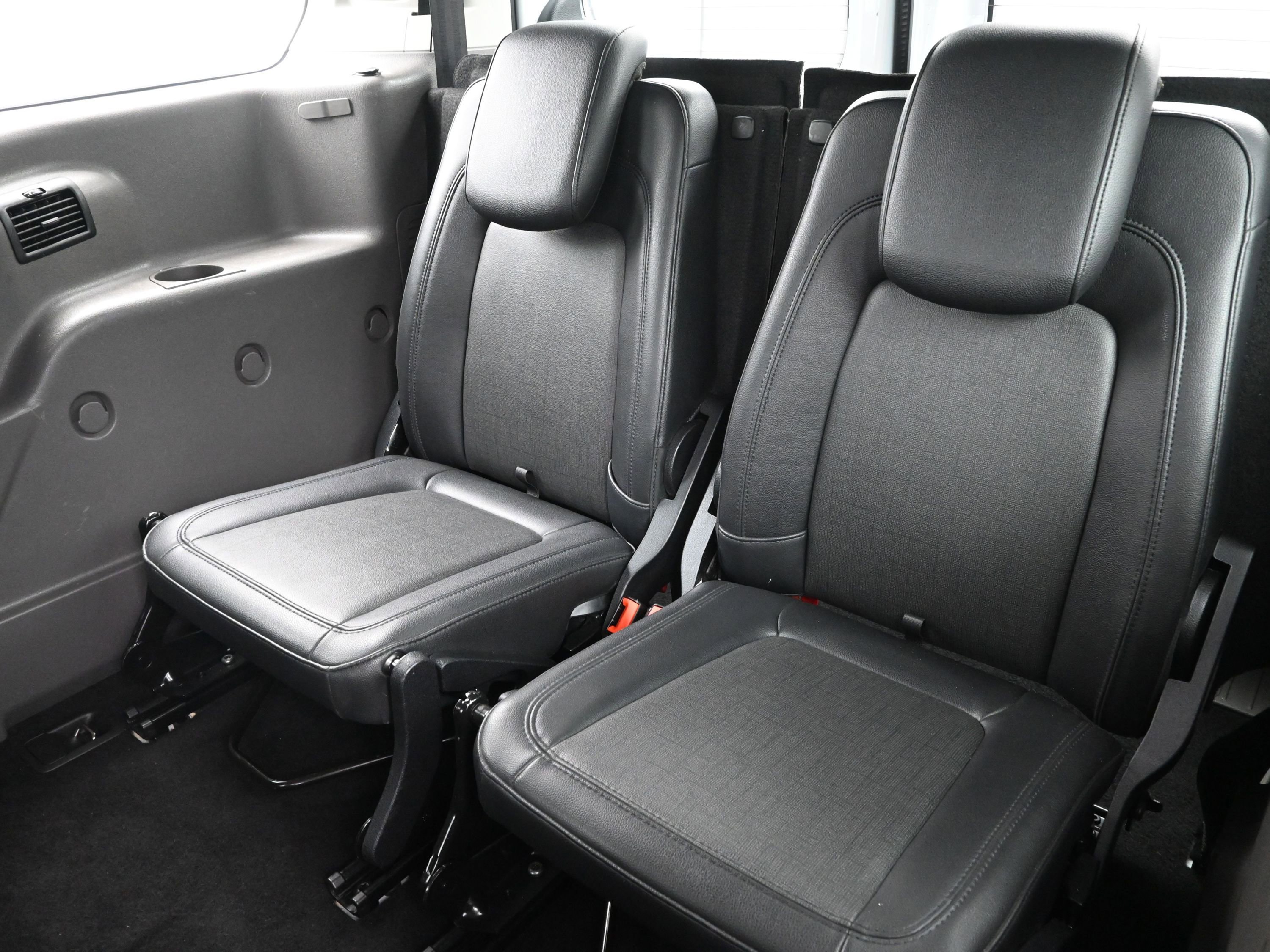 Used 2022 Ford Transit Connect XL image 23