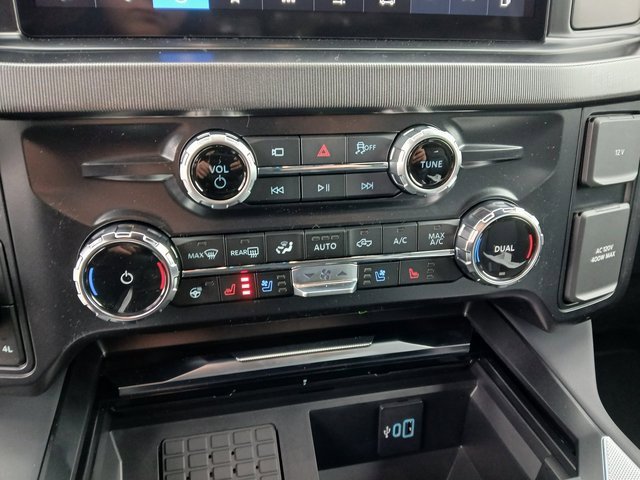 New 2026 Ford F350 Platinum w/ Tremor Off-Road Package image 26