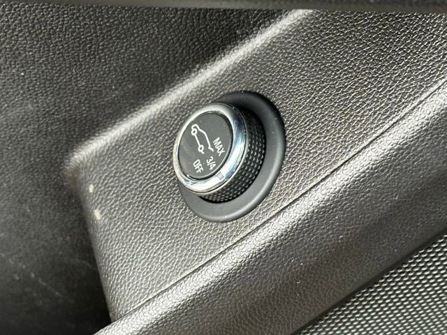 Used 2019 Chevrolet Traverse LT image 24