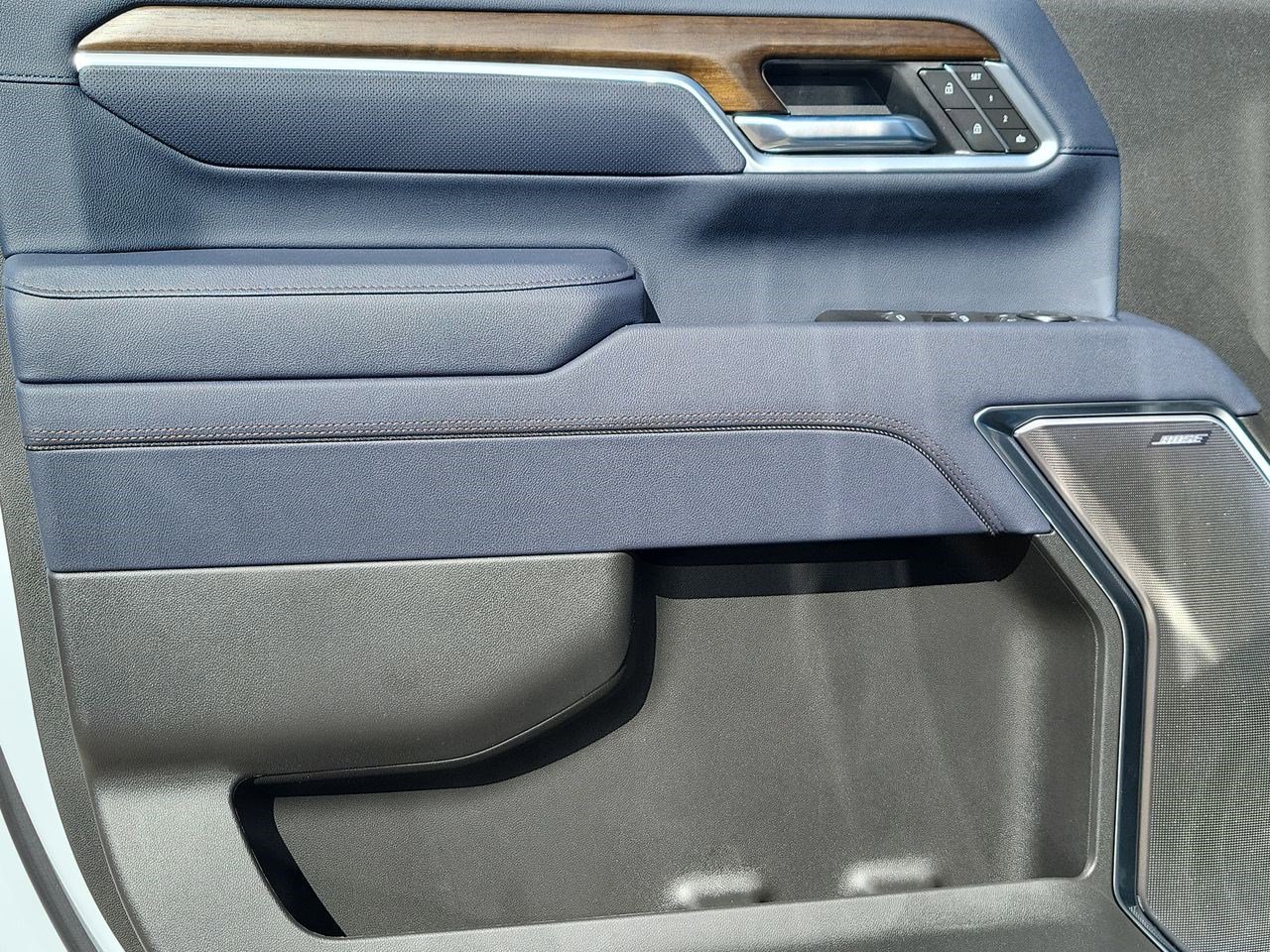 New 2026 Chevrolet Silverado 2500 High Country w/ High Country Premium Package image 24