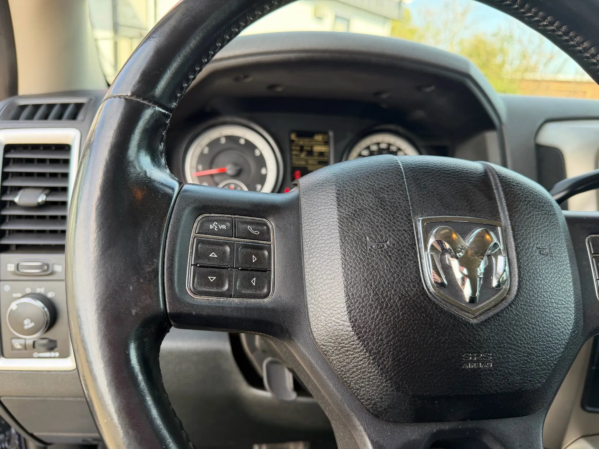 Used 2015 RAM 2500 Big Horn image 14