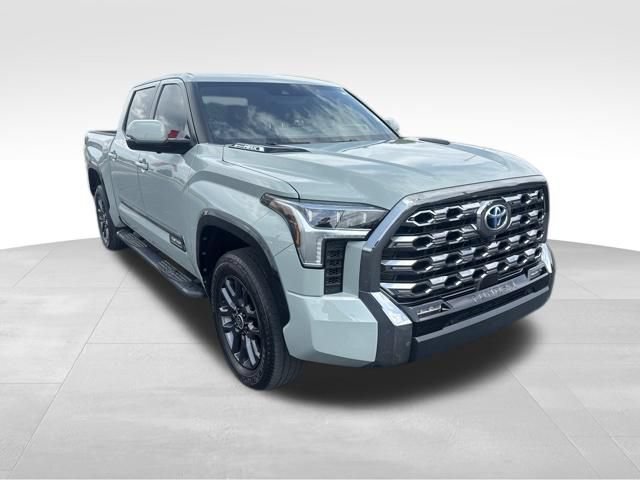 Used 2024 Toyota Tundra Platinum AWD/4WD image 7