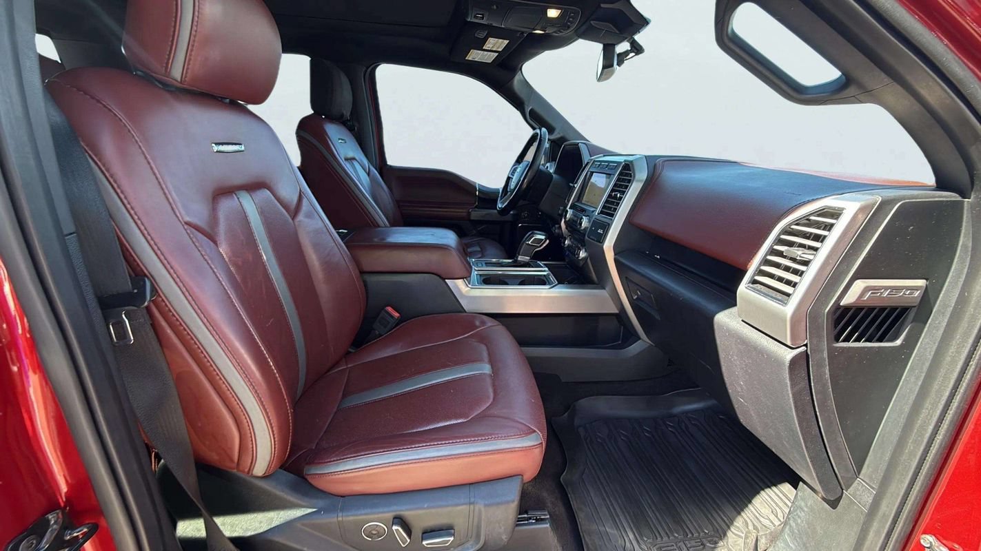 Used 2018 Ford F150 Platinum w/ Equipment Group 701A Luxury AWD/4WD image 16
