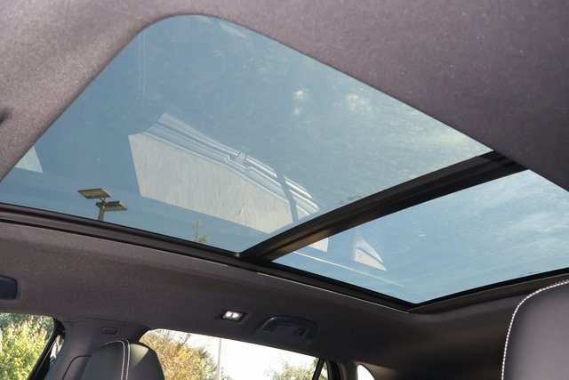 New 2026 Volkswagen Atlas Cross Sport SEL R-Line image 26