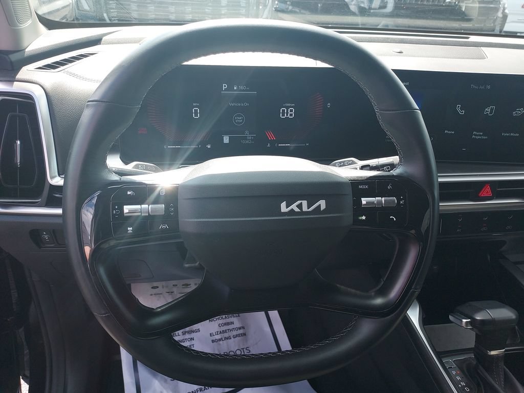 Used 2026 Kia Sorento LX FWD image 18