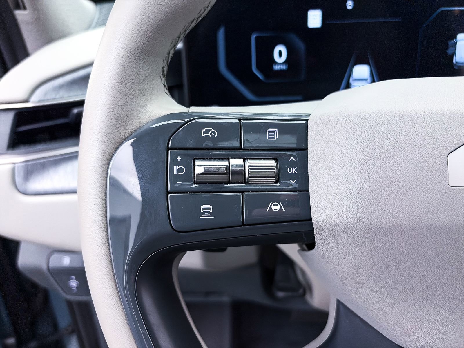 Used 2024 Kia EV9 Wind image 35