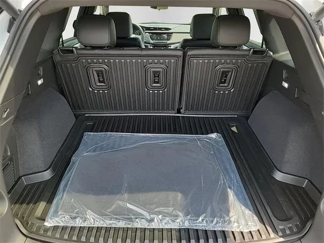 New 2024 Cadillac XT5 Luxury image 28